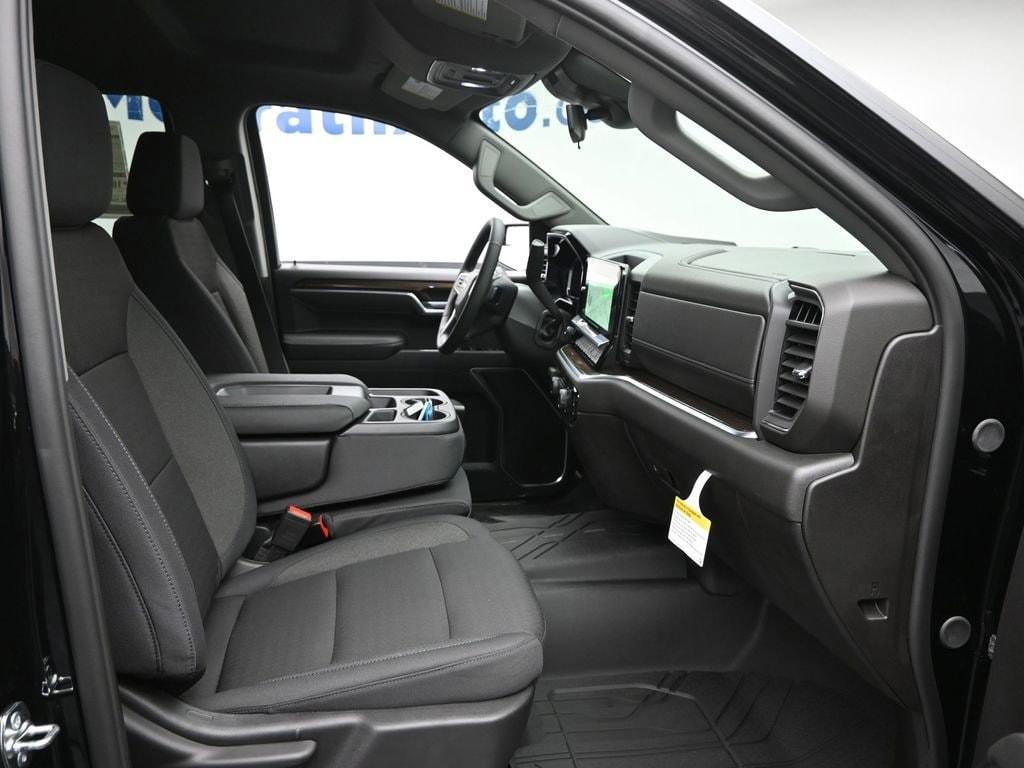 new 2026 Chevrolet Silverado 1500 car, priced at $47,430