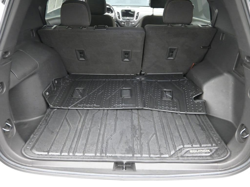 used 2022 Chevrolet Equinox car, priced at $23,398