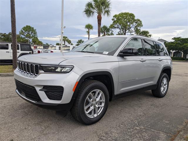new 2025 Jeep Grand Cherokee car, priced at $34,625