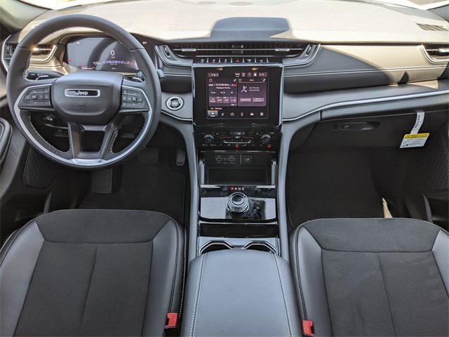 new 2025 Jeep Grand Cherokee car, priced at $38,975