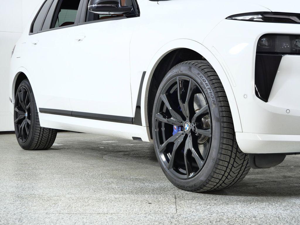 used 2024 BMW X7 car, priced at $79,400