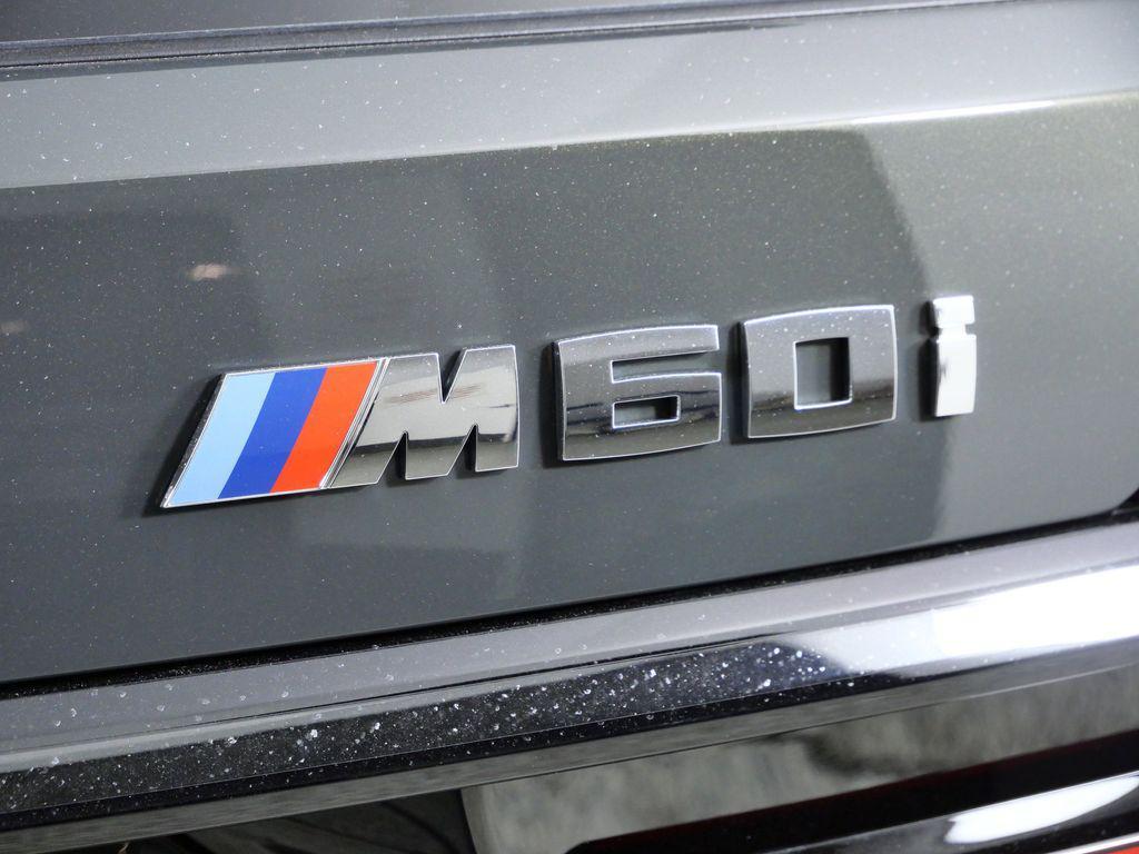 new 2026 BMW X7 car, priced at $136,110