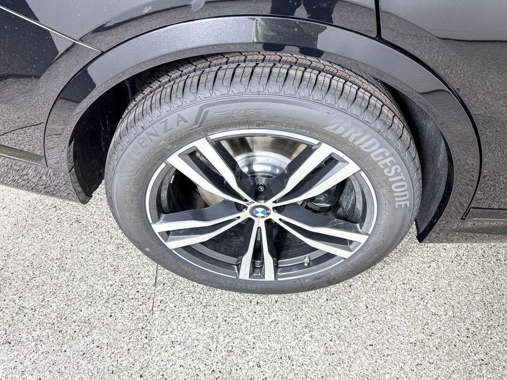 used 2026 BMW X7 car, priced at $89,215