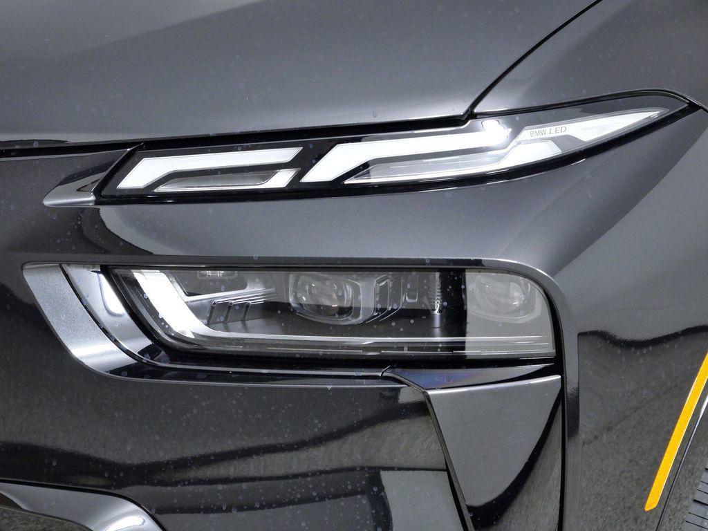used 2026 BMW X7 car, priced at $92,815