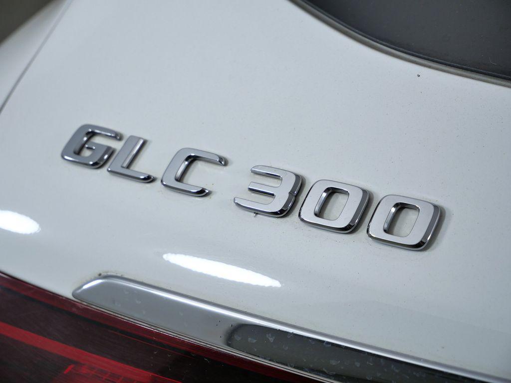 used 2020 Mercedes-Benz GLC 300 car, priced at $17,400