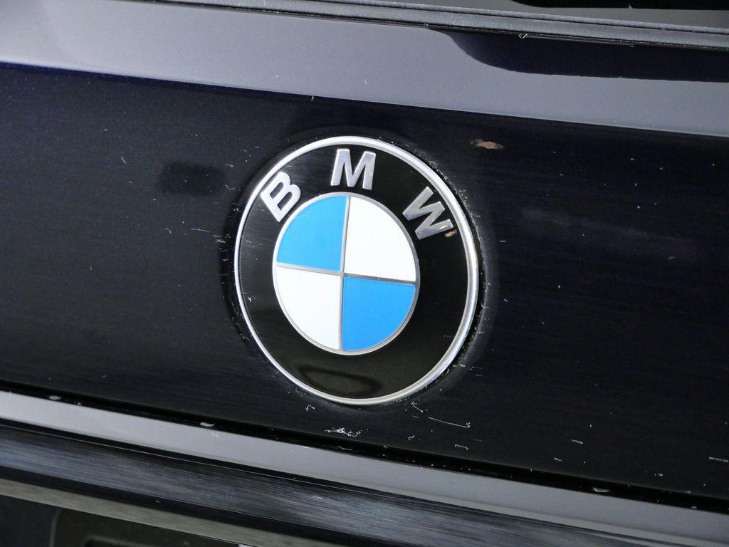 new 2026 BMW X7 car, priced at $122,980