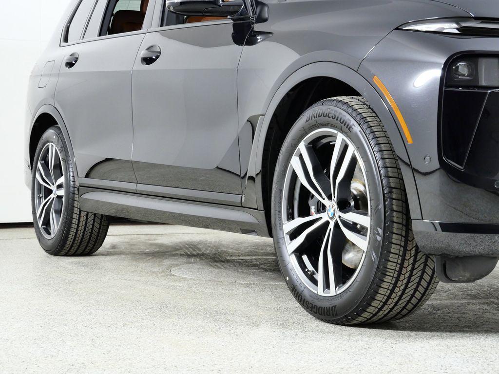 new 2026 BMW X7 car, priced at $104,460