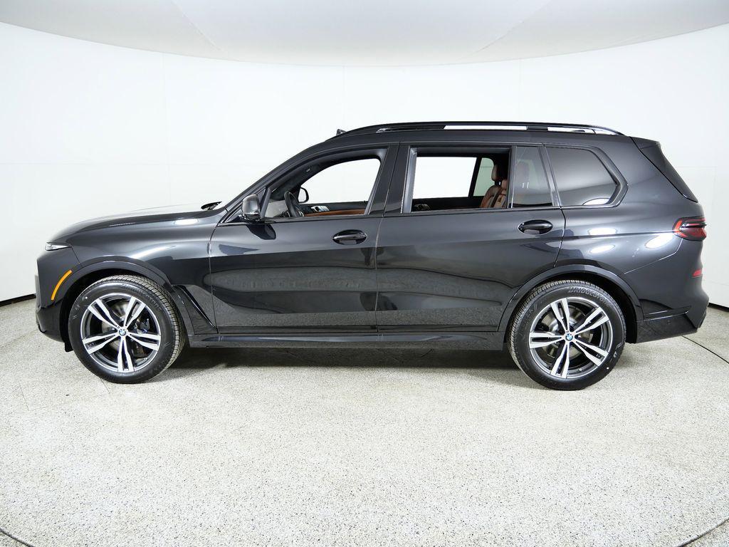 new 2026 BMW X7 car, priced at $104,460