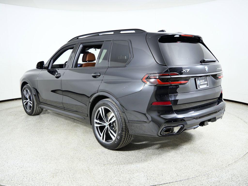 new 2026 BMW X7 car, priced at $104,460
