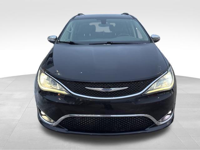 used 2020 Chrysler Pacifica car, priced at $11,499