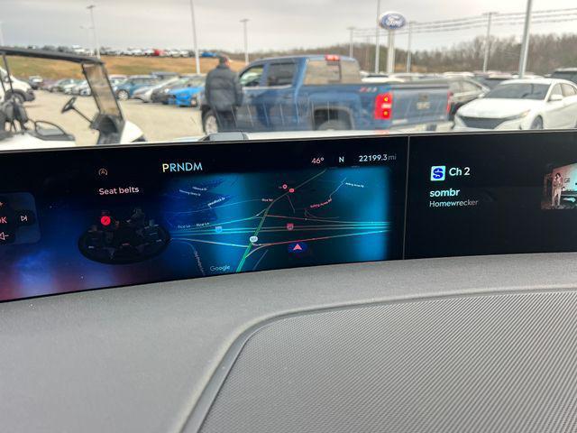 used 2025 Lincoln Navigator car, priced at $85,352