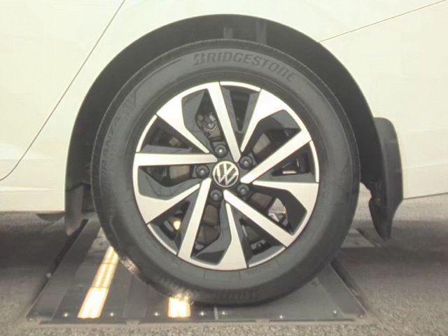 used 2023 Volkswagen Jetta car, priced at $15,499