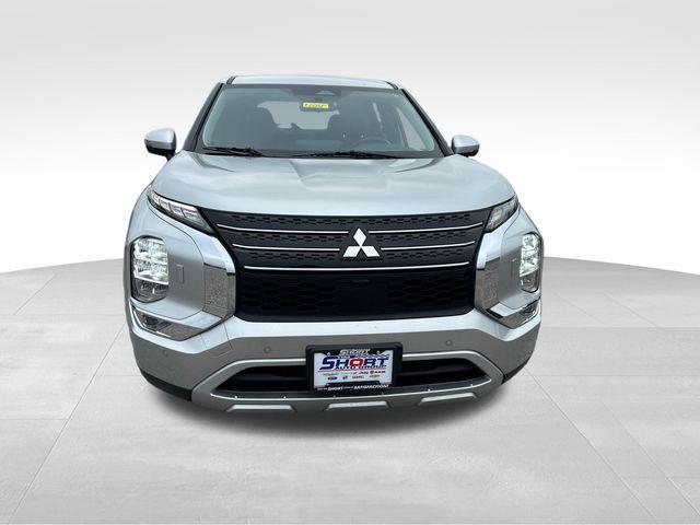 used 2024 Mitsubishi Outlander car, priced at $20,882