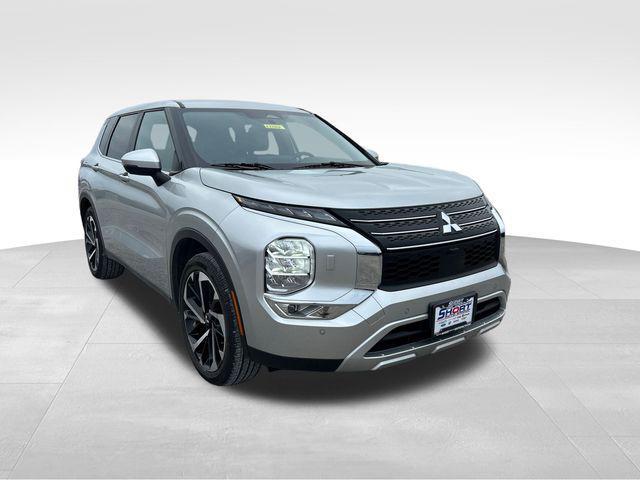 used 2024 Mitsubishi Outlander car, priced at $20,882