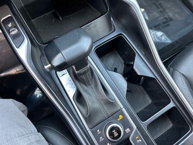 used 2024 Kia Sorento car, priced at $25,974