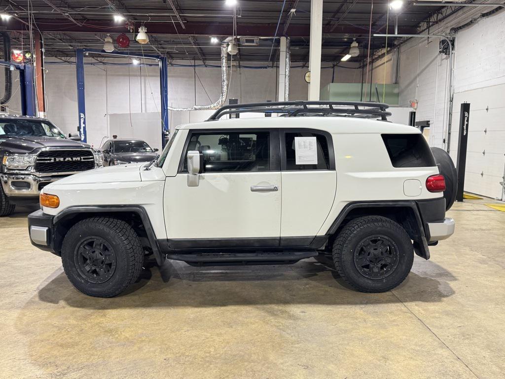 used 2011 Toyota FJ Cruiser car, priced at $16,495