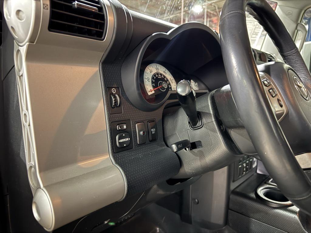 used 2011 Toyota FJ Cruiser car, priced at $16,495