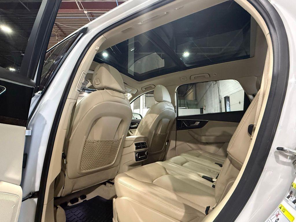 used 2017 Audi Q7 car, priced at $13,795