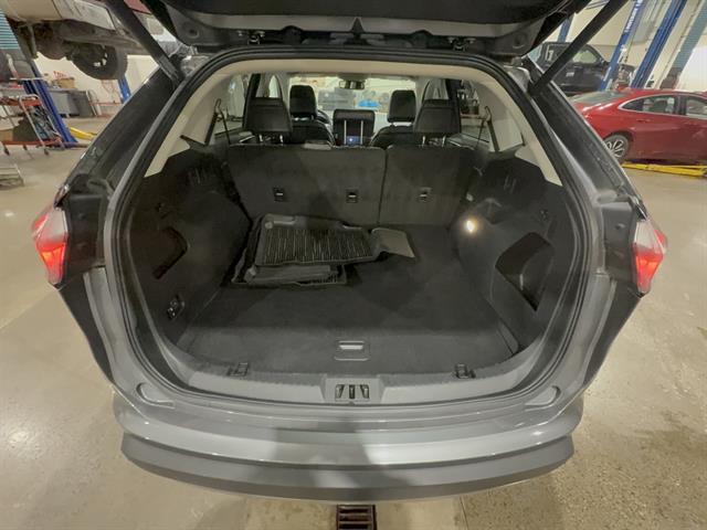 used 2022 Ford Edge car, priced at $25,438