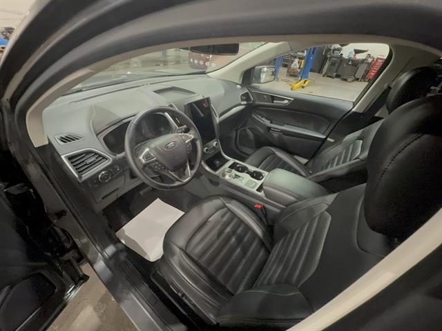 used 2022 Ford Edge car, priced at $25,438