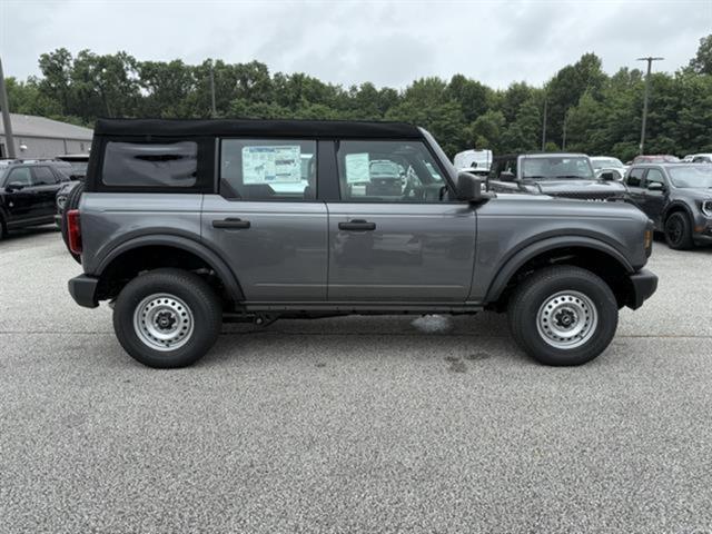 new 2025 Ford Bronco car, priced at $40,900
