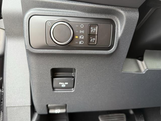 new 2025 Ford Bronco car, priced at $42,800