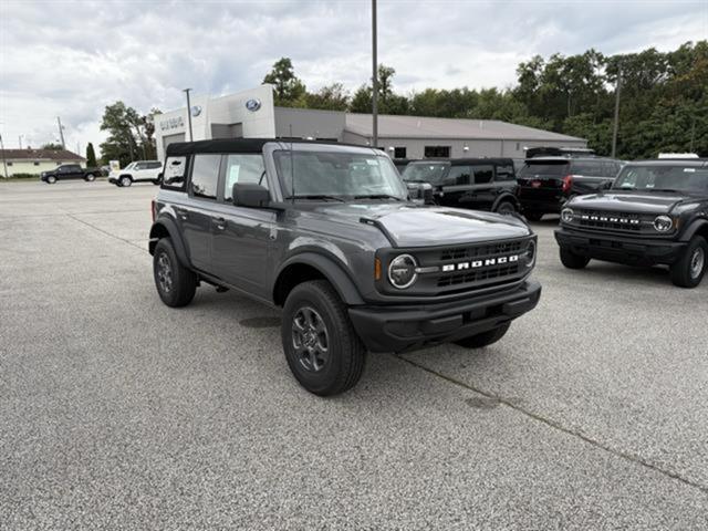 new 2025 Ford Bronco car, priced at $42,800