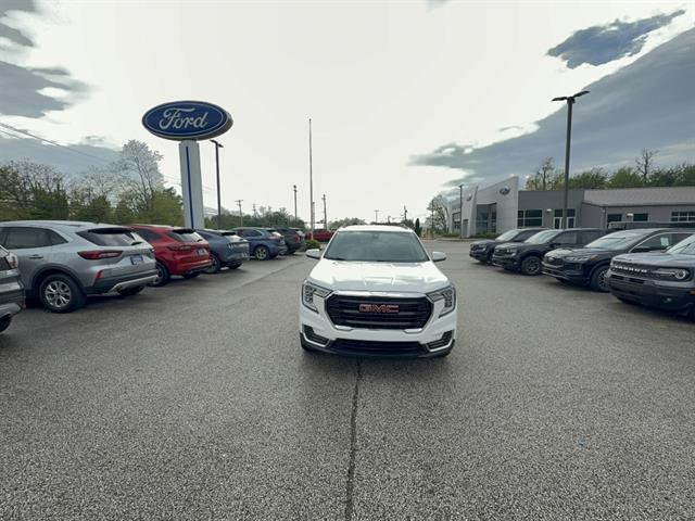 used 2024 GMC Terrain car, priced at $27,438