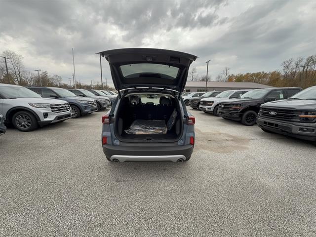 new 2026 Ford Escape PHEV car, priced at $33,600