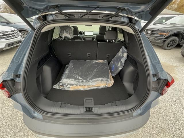 new 2026 Ford Escape PHEV car, priced at $33,600