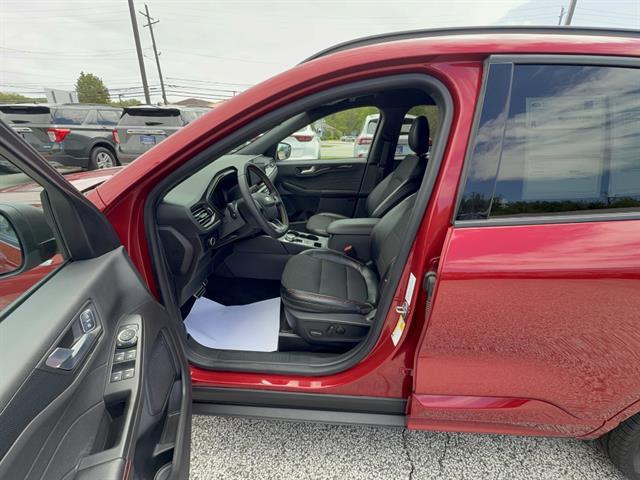 used 2024 Ford Escape car, priced at $26,438
