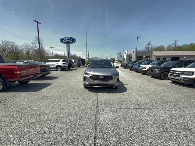 used 2023 Ford Escape car, priced at $26,438