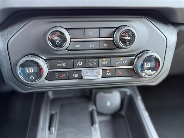 new 2025 Ford Bronco car, priced at $42,700