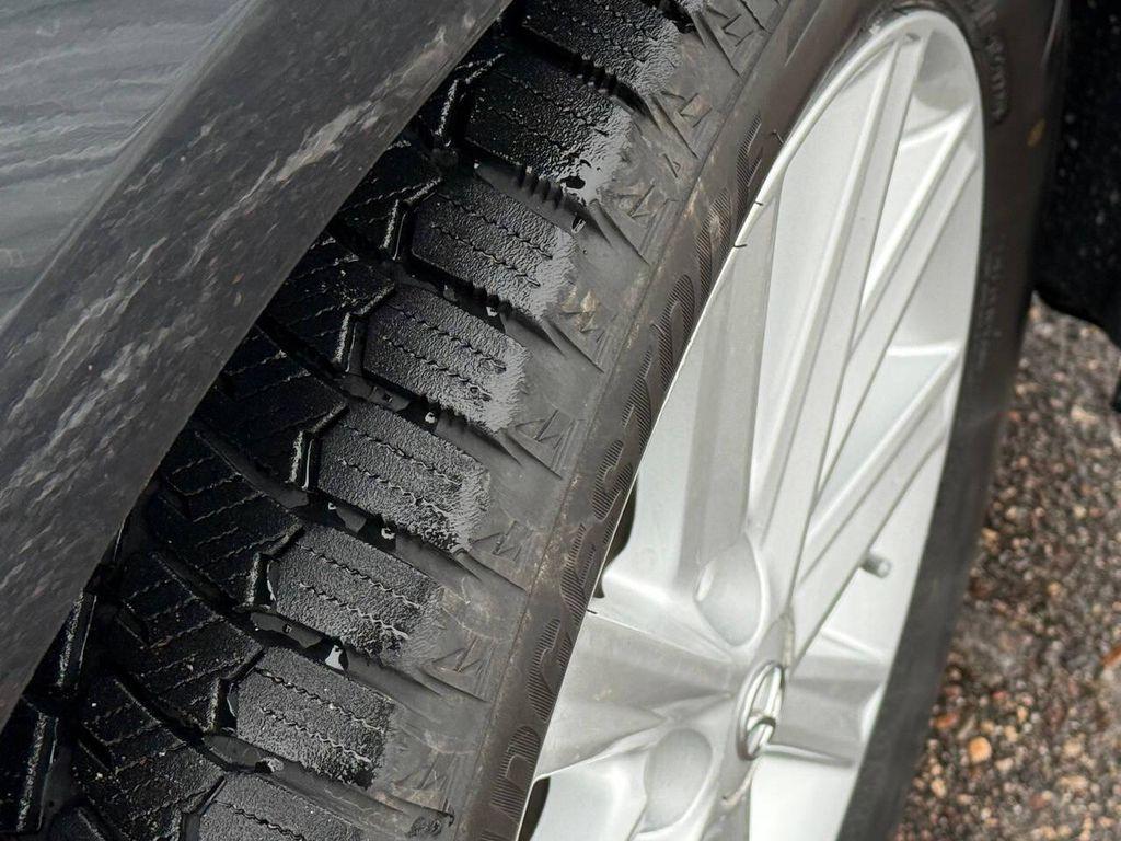 used 2014 Toyota Camry Hybrid car, priced at $9,999