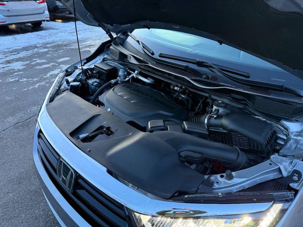 used 2024 Honda Odyssey car, priced at $26,999