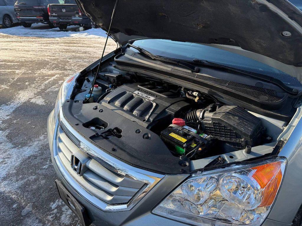 used 2009 Honda Odyssey car, priced at $3,500