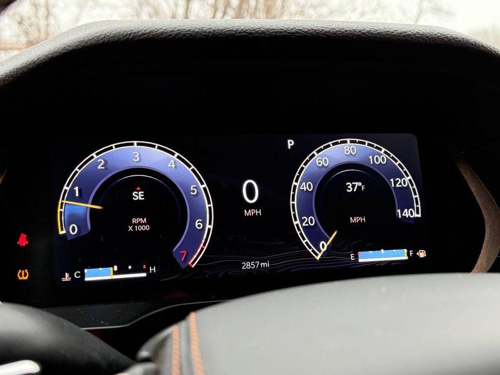 used 2024 Jeep Grand Cherokee car, priced at $29,999