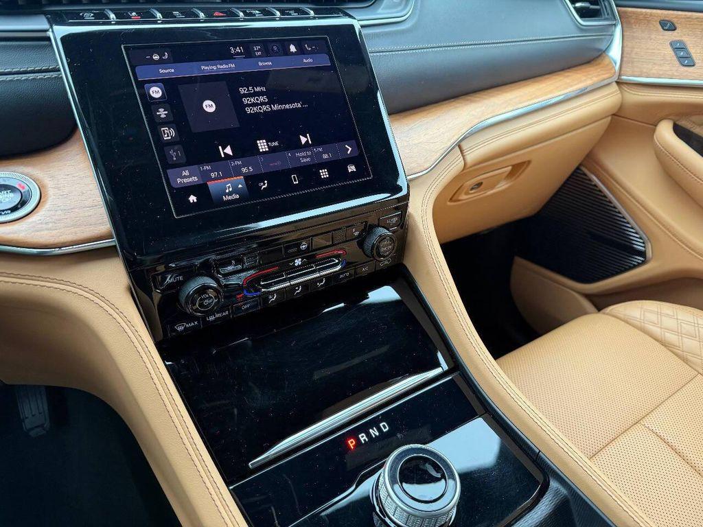 used 2024 Jeep Grand Cherokee car, priced at $29,999