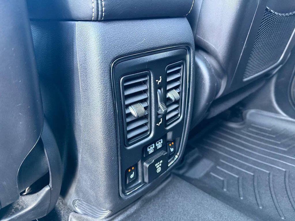 used 2015 Jeep Grand Cherokee car, priced at $14,999