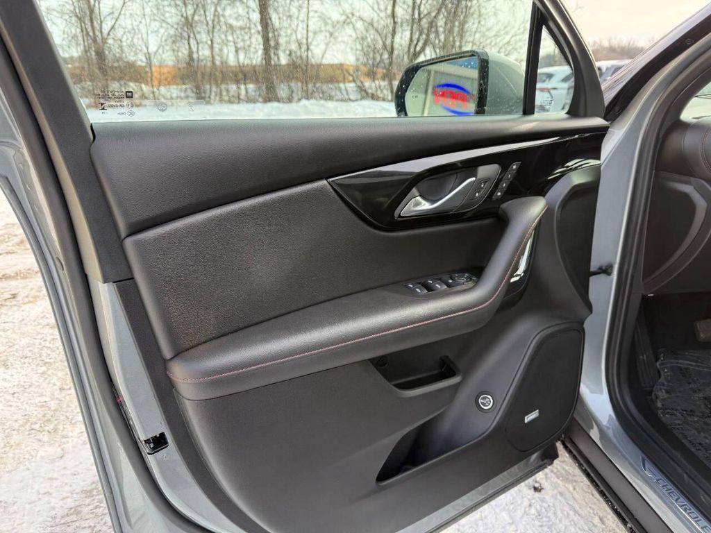 used 2024 Chevrolet Blazer car, priced at $27,999