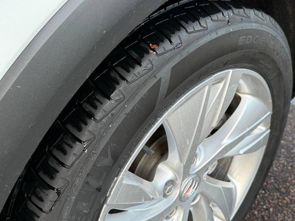 used 2024 Buick Encore GX car, priced at $16,999