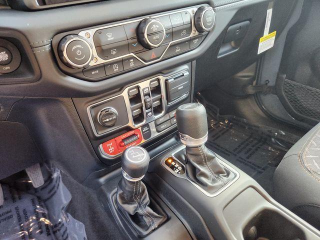 new 2026 Jeep Gladiator car, priced at $53,677