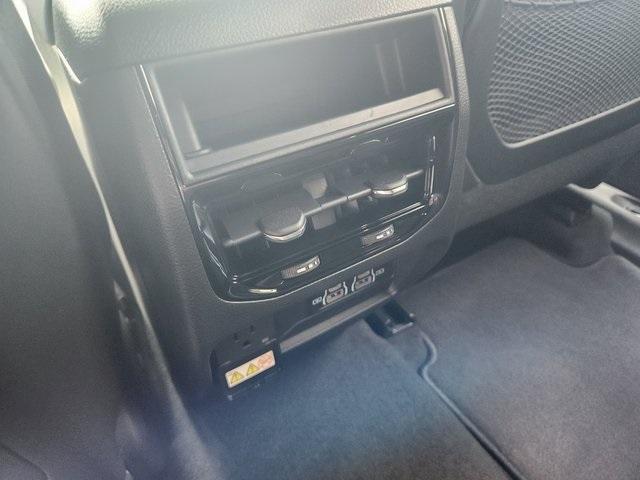 new 2025 Jeep Grand Cherokee car, priced at $43,727