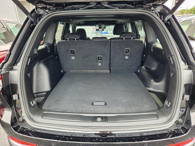 new 2025 Jeep Grand Cherokee car, priced at $38,827