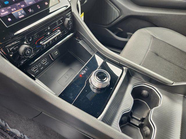 new 2025 Jeep Grand Cherokee car, priced at $38,827