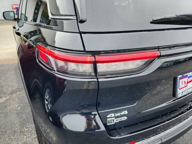 new 2025 Jeep Grand Cherokee car, priced at $38,827