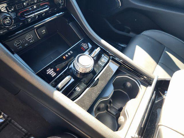 new 2025 Jeep Grand Cherokee car, priced at $54,827