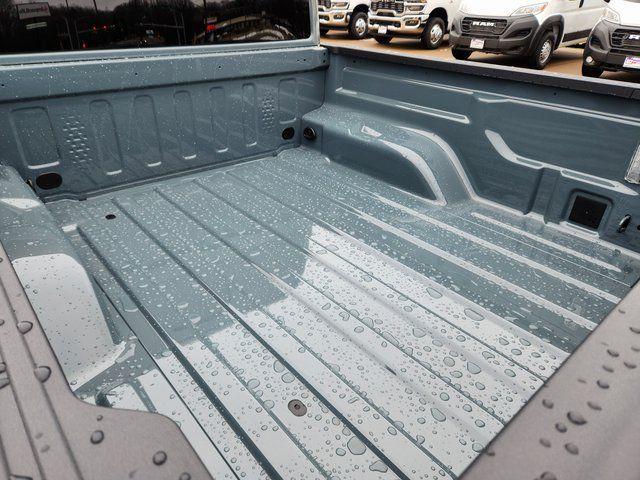 new 2026 Jeep Gladiator car, priced at $53,177