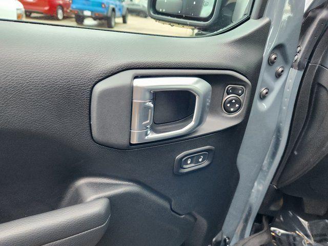 new 2026 Jeep Gladiator car, priced at $53,177