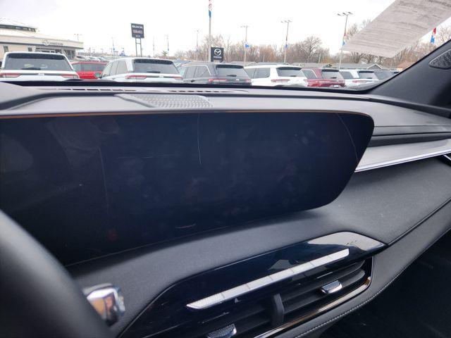 used 2025 Buick Enclave car, priced at $36,999